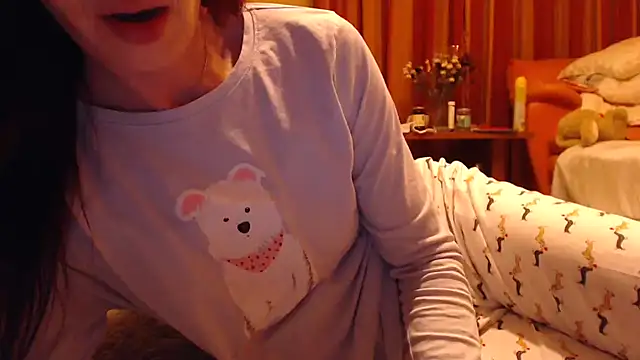 Snapshot of LovelyAndraGirl chatting on 05/16/26, 07:56 LovelyAndraGirl online show from 05/16/26, 07:56