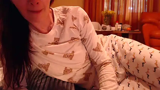 Snapshot of LovelyAndraGirl chatting on 05/29/26, 01:42 LovelyAndraGirl online show from 05/29/26, 01:42