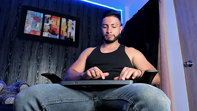 Mark Buffet02 online show from 02/03/25, 03:49