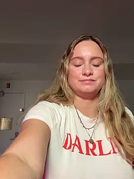 Sophie Raegan online show from 03/17/26, 03:37