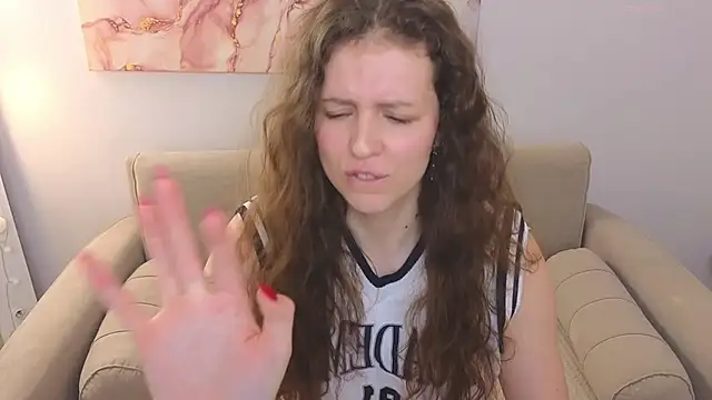 Sereta Finn online show from 02/28/25, 10:41