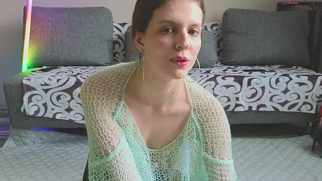 Sereta Finn online show from 03/06/26, 08:55