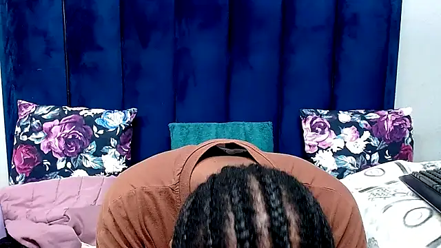 HotSmallTits online show from 05/31/26, 05:53