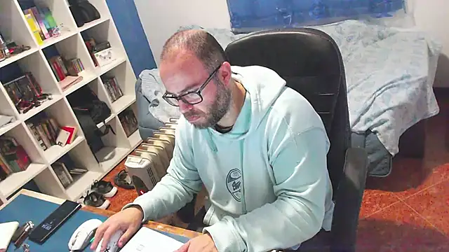 ravingr4d4 online show from 01/15/26, 09:14