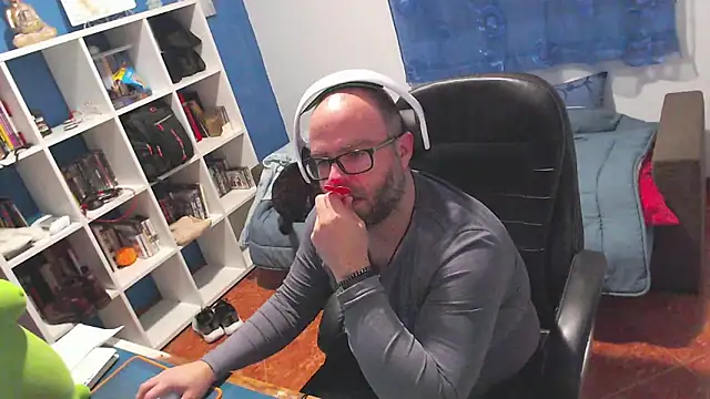 ravingr4d4 online show from 02/19/26, 12:17