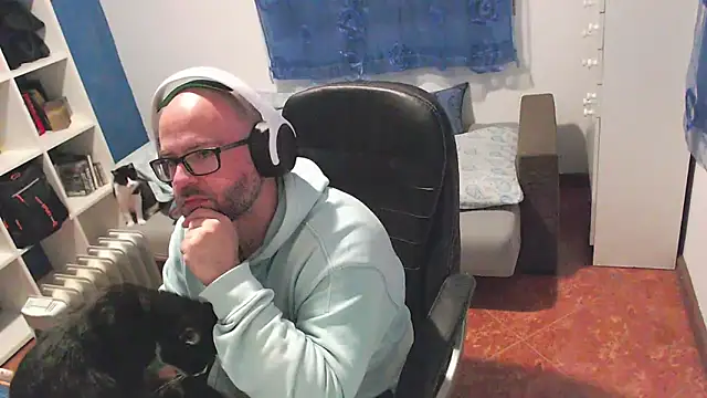 ravingr4d4 online show from 03/08/26, 08:01