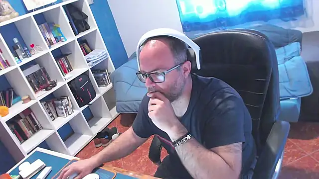 ravingr4d4 online show from 04/06/26, 09:10