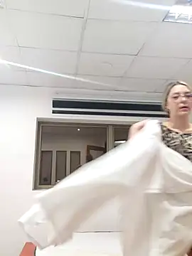 Snapshot of Daniela77771 chatting on 02/05/25, 02:16 Daniela77771 online show from 02/05/25, 02:16