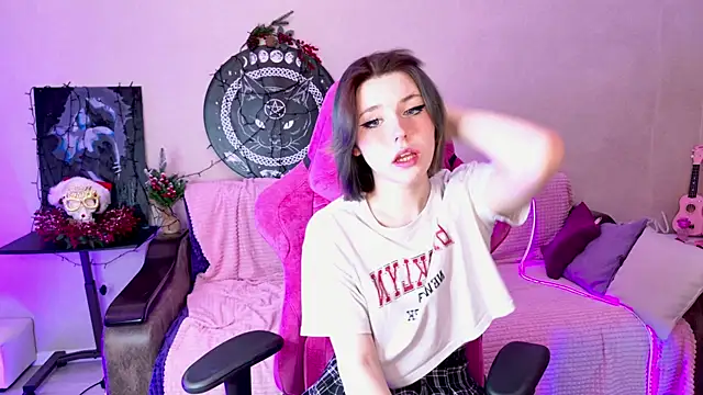 Alisa Black Star online show from 01/18/25, 08:41