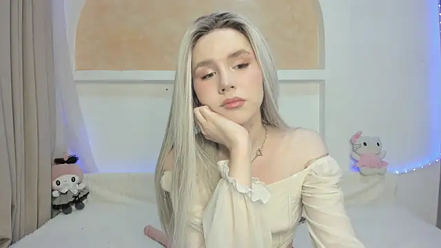 Alisa Black Star online show from 11/11/25, 04:29