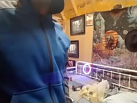 AlphaAlluring69 online show from 12/08/24, 04:25