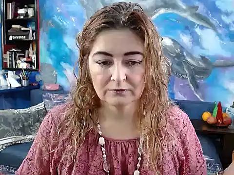 Snapshot of Helen1974 chatting on 12/19/24, 02:46 Helen1974 online show from 12/19/24, 02:46