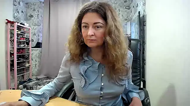 Helen1974 online show from 05/15/26, 08:32