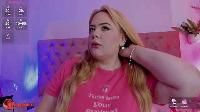 Snapshot of sophiarossee_ chatting on 02/28/26, 12:06 sophiarossee online show from 02/28/26, 12:06