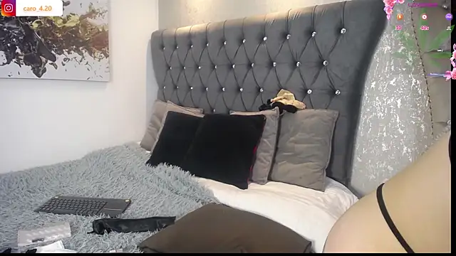 CaroFisher online show from 01/08/26, 01:13