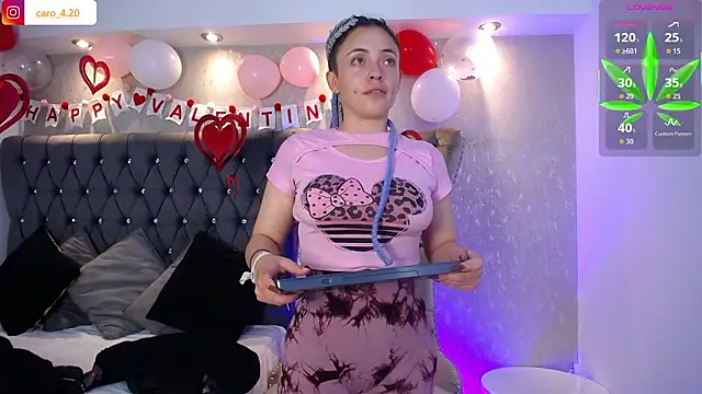 CaroFisher online show from 02/18/26, 01:18