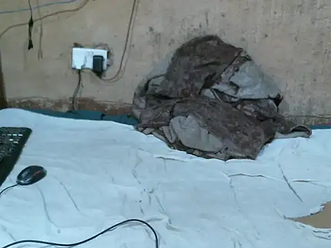 cute naimah online show from 03/30/26, 05:58