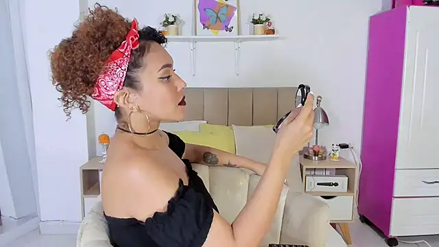 Zoe Gruber online show from 03/21/26, 11:30