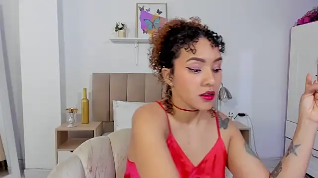 Zoe Gruber online show from 07/04/26, 11:11
