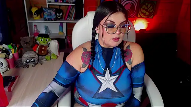 juliette rd online show from 09/19/25, 04:18