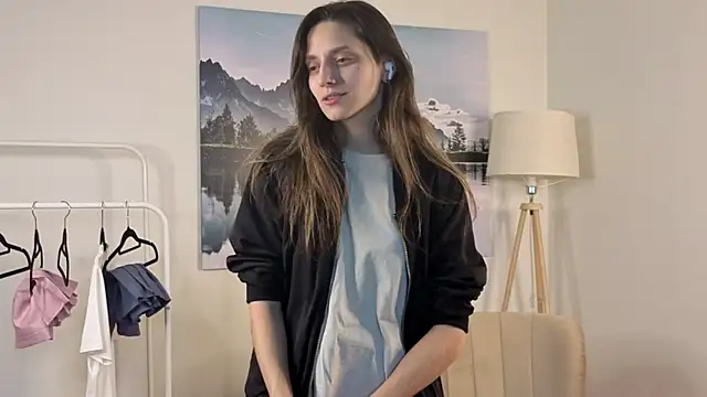 JaniceHanson online show from 11/22/25, 08:13