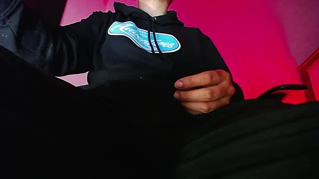 zacwatson  online show from 11/04/25, 04:33