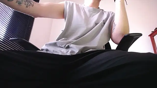 zacwatson  online show from 03/03/26, 10:04