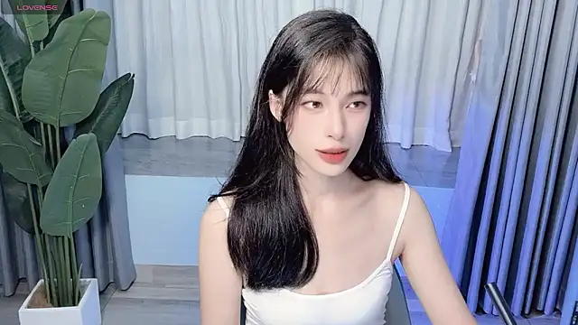 Aurora 99 online show from 10/04/25, 12:03