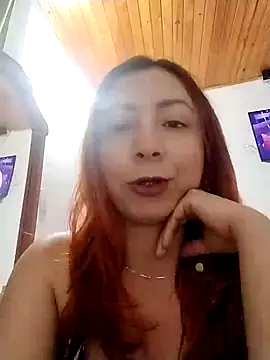 Snapshot of malusexy33 chatting on 01/26/25, 12:16 malusexy33 online show from 01/26/25, 12:16