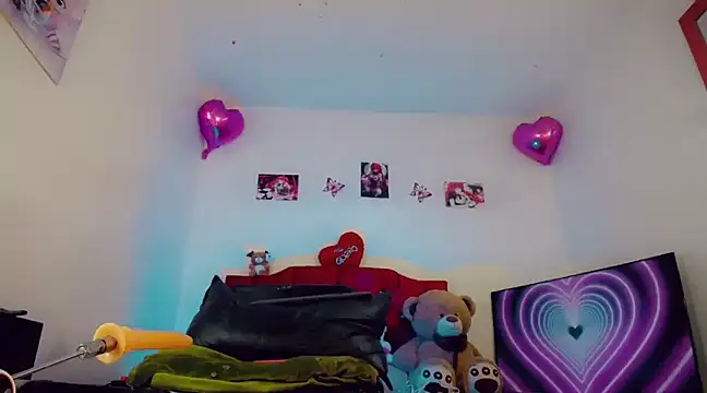  ChanellR  online show from 01/28/25, 05:14