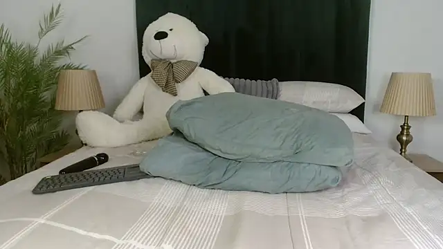 Stunning Booty online show from 01/01/25, 10:24