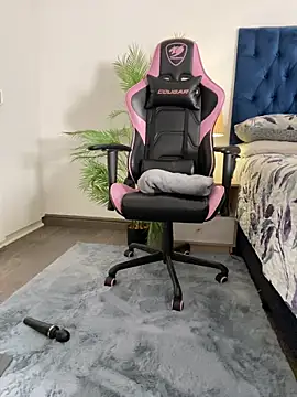 Stunning Booty online show from 04/02/26, 06:38