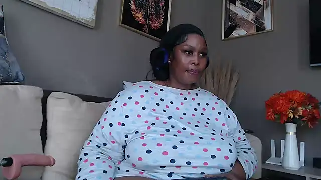 ThickyMinajxx online show from 11/14/25, 12:48