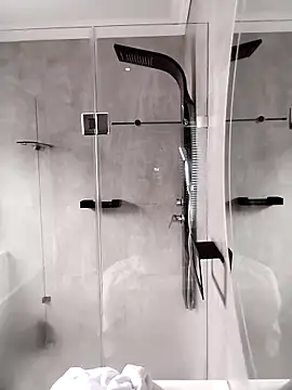 ThickyMinajxx online show from 11/29/25, 07:22