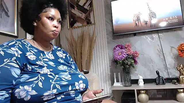 ThickyMinajxx online show from 03/24/26, 04:17