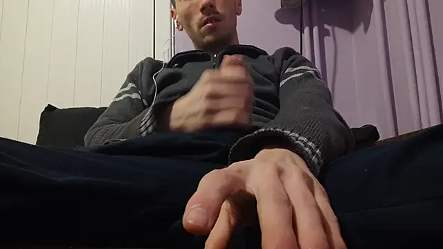  Hocthus  online show from 01/22/25, 04:23