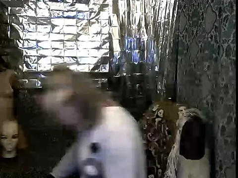 wLESLYMOSw online show from 02/07/26, 06:33