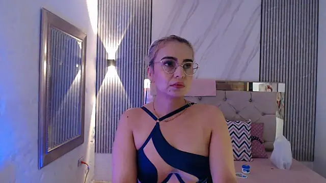 ashley  tylor online show from 02/23/26, 11:35