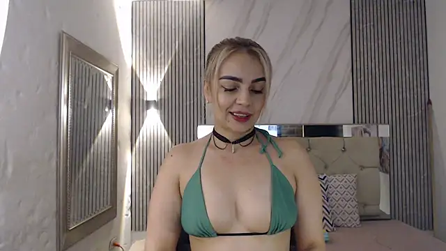 ashley  tylor online show from 04/13/26, 02:39