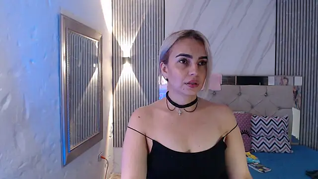 ashley  tylor online show from 04/20/26, 10:11