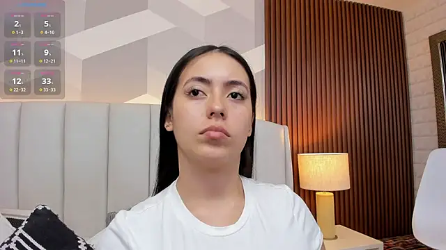 Julietasantos   online show from 10/09/25, 06:28