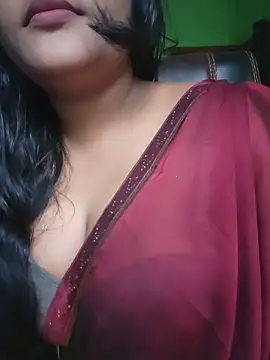 Snapshot of Kotha_-Moni chatting on 06/08/26, 12:36 Kotha -Moni online show from 06/08/26, 12:36