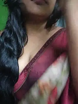 Snapshot of Kotha_-Moni chatting on 06/08/26, 01:28 Kotha -Moni online show from 06/08/26, 01:28
