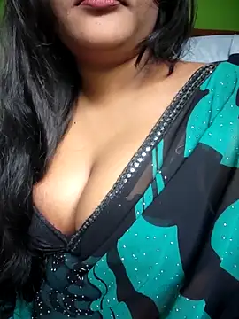 Snapshot of Kotha_-Moni chatting on 06/12/26, 01:04 Kotha -Moni online show from 06/12/26, 01:04