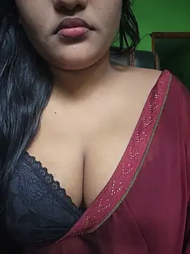 Snapshot of Kotha_-Moni chatting on 06/17/26, 02:03 Kotha -Moni online show from 06/17/26, 02:03
