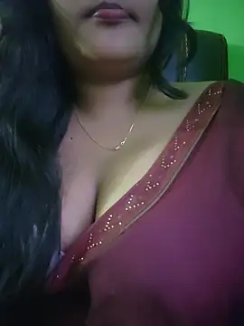 Snapshot of Kotha_-Moni chatting on 07/13/26, 01:03 Kotha -Moni online show from 07/13/26, 01:03