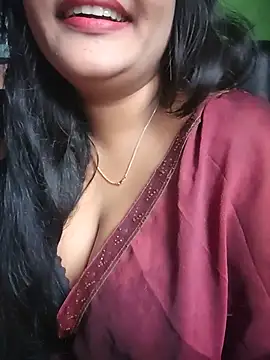 Snapshot of Kotha_-Moni chatting on 07/18/26, 01:43 Kotha -Moni online show from 07/18/26, 01:43