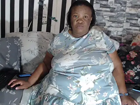 BigHotMatureXx online show from 02/04/26, 06:52