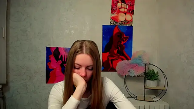 AliceFlirtt  online show from 11/21/25, 07:40