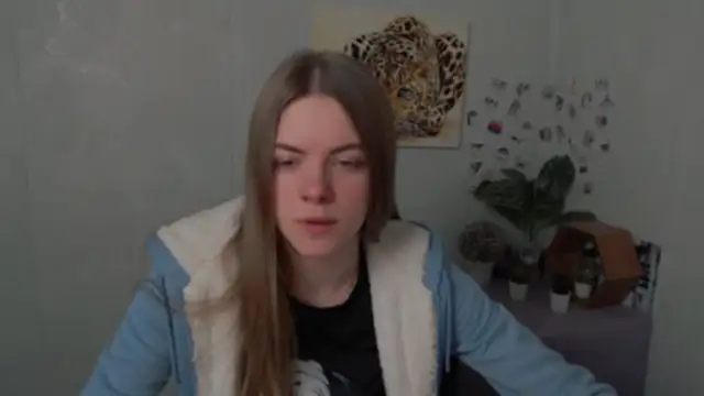 AliceFlirtt  online show from 03/11/26, 08:53